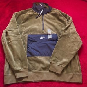 Nike Sportswear Jacket **BRAND NEW**